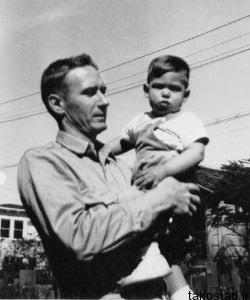 استیو جابز در کودکی و پدرش